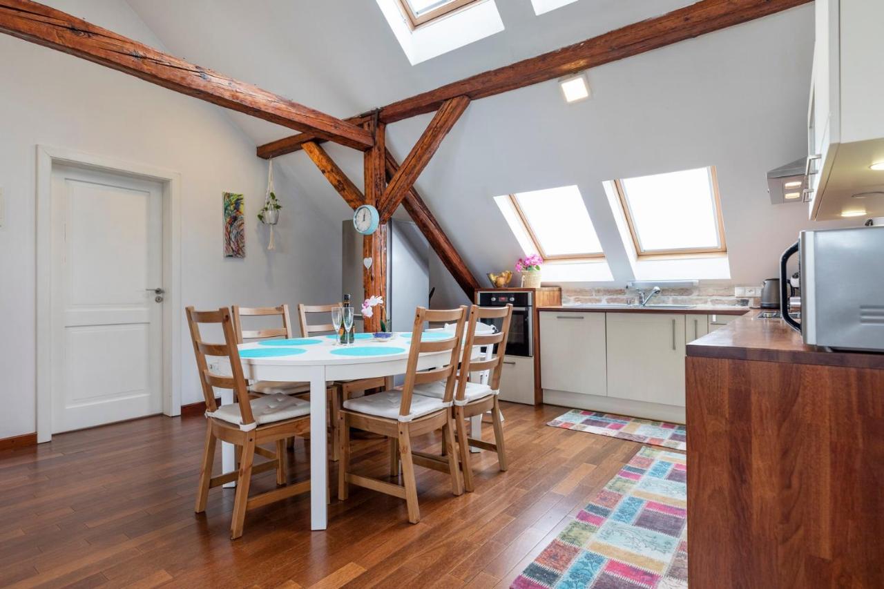 Beautiful And Romantic Penthouse With Two Terraces Bratislava Eksteriør bilde