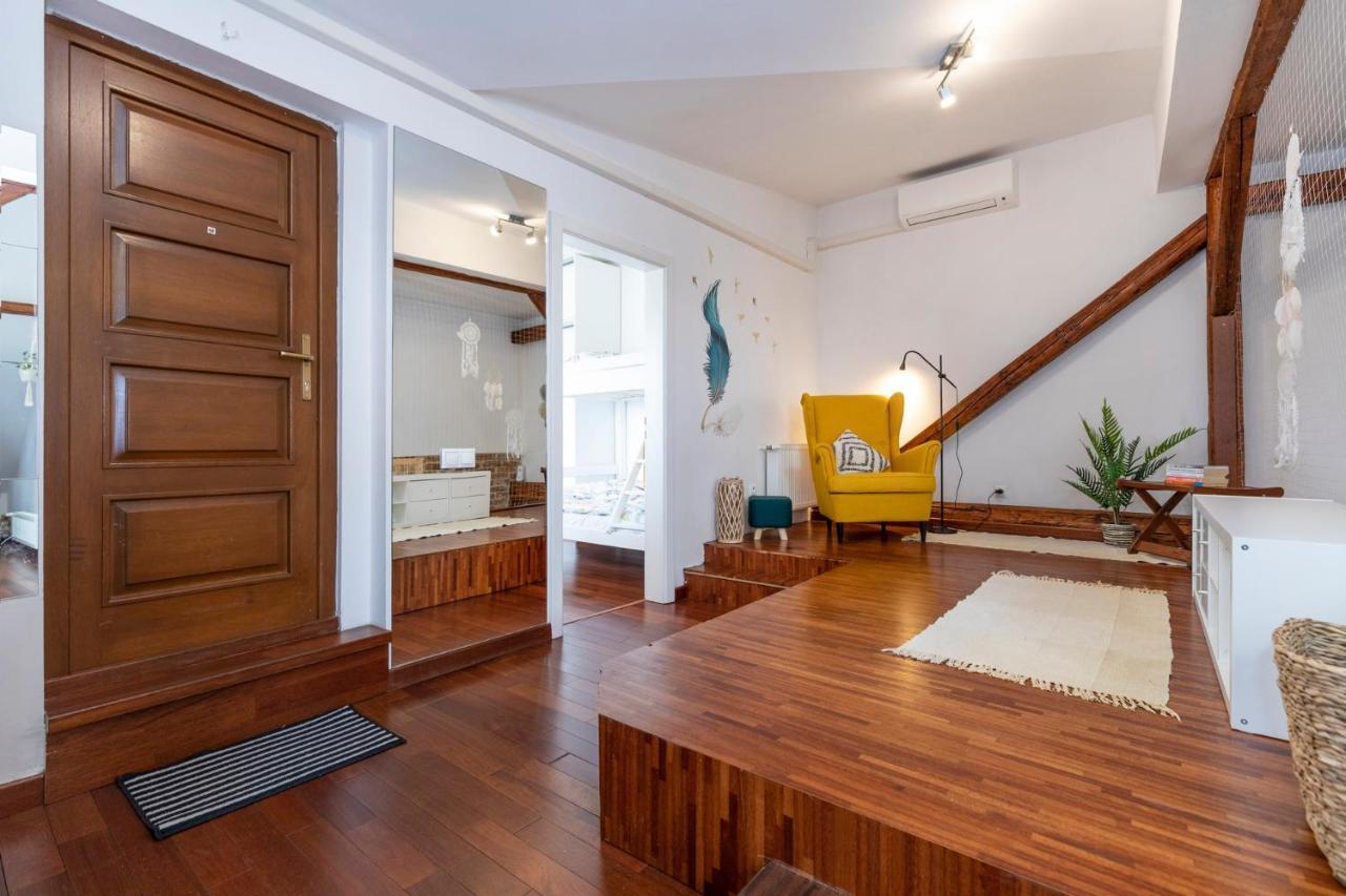 Beautiful And Romantic Penthouse With Two Terraces Bratislava Eksteriør bilde