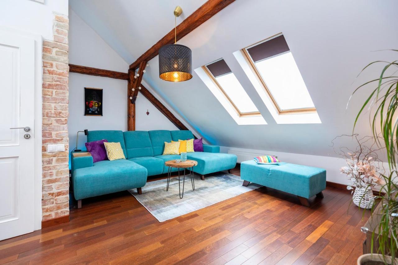 Beautiful And Romantic Penthouse With Two Terraces Bratislava Eksteriør bilde