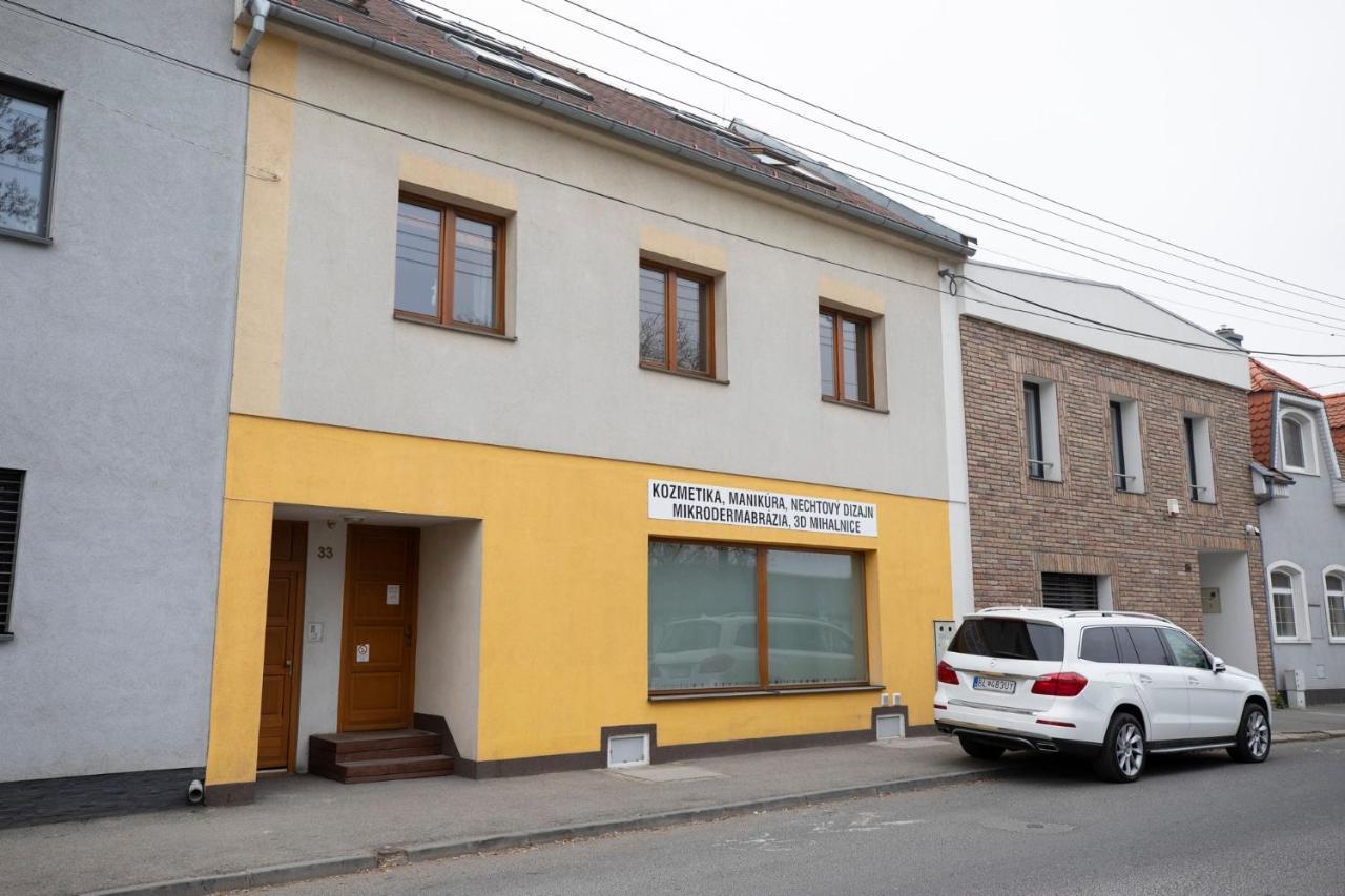 Beautiful And Romantic Penthouse With Two Terraces Bratislava Eksteriør bilde
