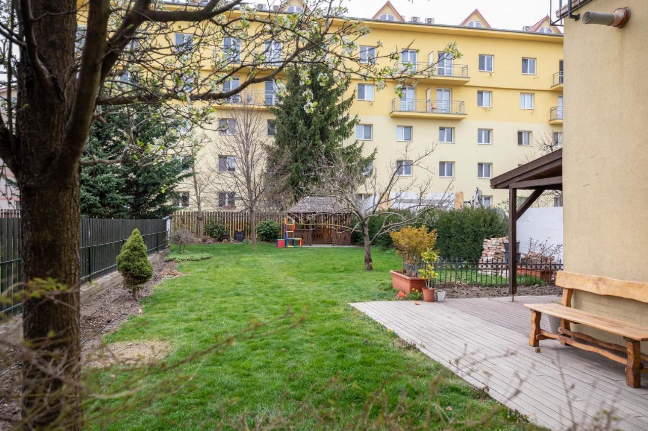 Beautiful And Romantic Penthouse With Two Terraces Bratislava Eksteriør bilde