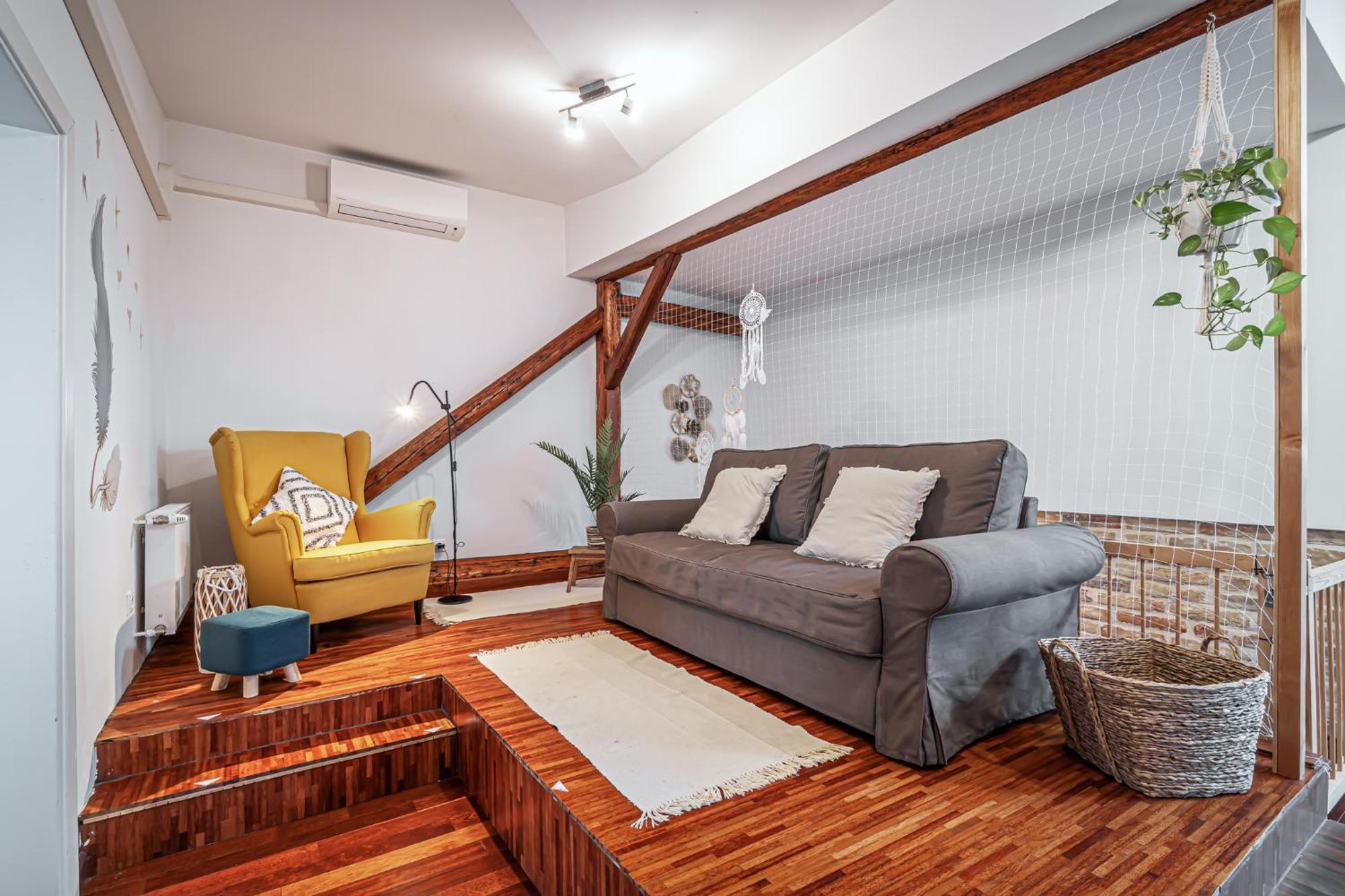 Beautiful And Romantic Penthouse With Two Terraces Bratislava Eksteriør bilde